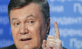 ES įšaldė Viktoro Janukovyčiaus ir talkininkų lėšas
