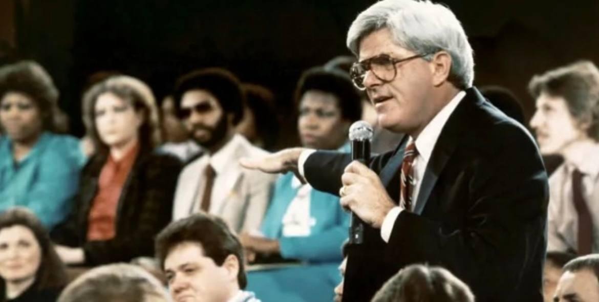 Miręs Philas Donahue pokalbių laidoje / „Instagram“ ekrano nuotrauka