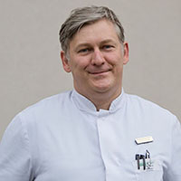 Džeraldas Kazys Sivickis, VšĮ Klaipėdos vaikų ligoninės Traumatologijos-ortopedijos skyriaus vedėjas