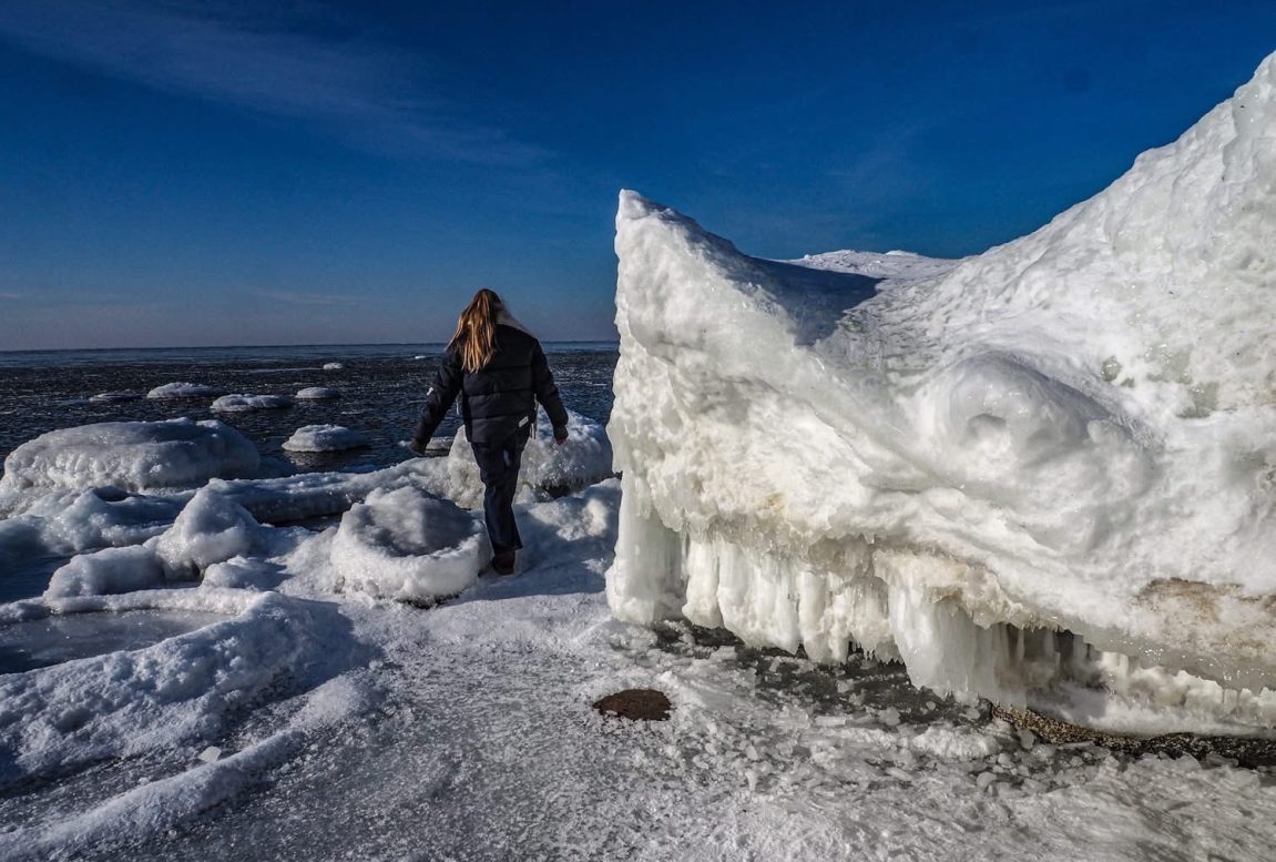 Baltija dengiasi ledu