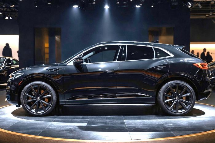 16 automobilių, kuriais savininkai atsikrato po metų