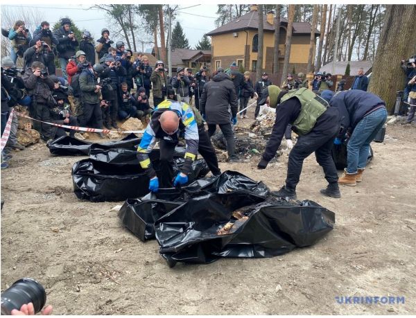 Rusų okupantų nužudyti civiliai gyventojai Bučoje