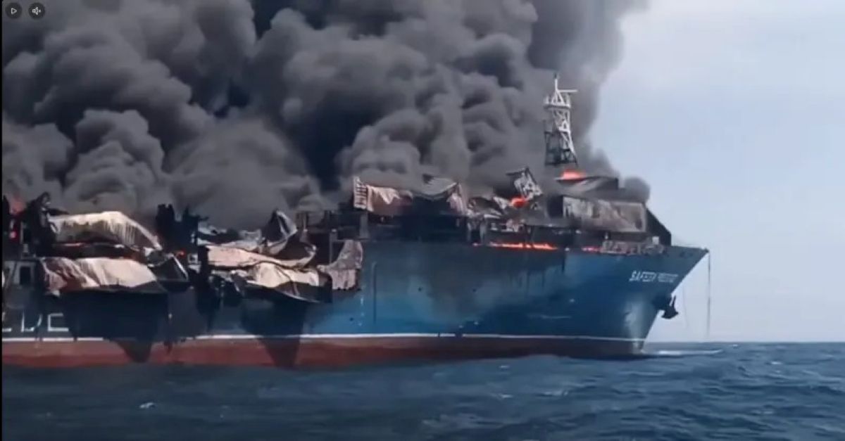 Tailando laivas Hormuzo sąsiauryje po drono smūgio