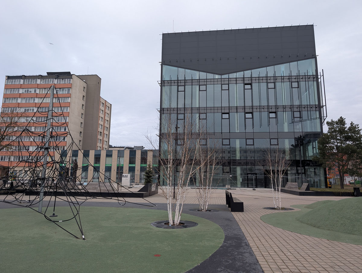 Muziejus, Paryžiaus Komunos gatvė