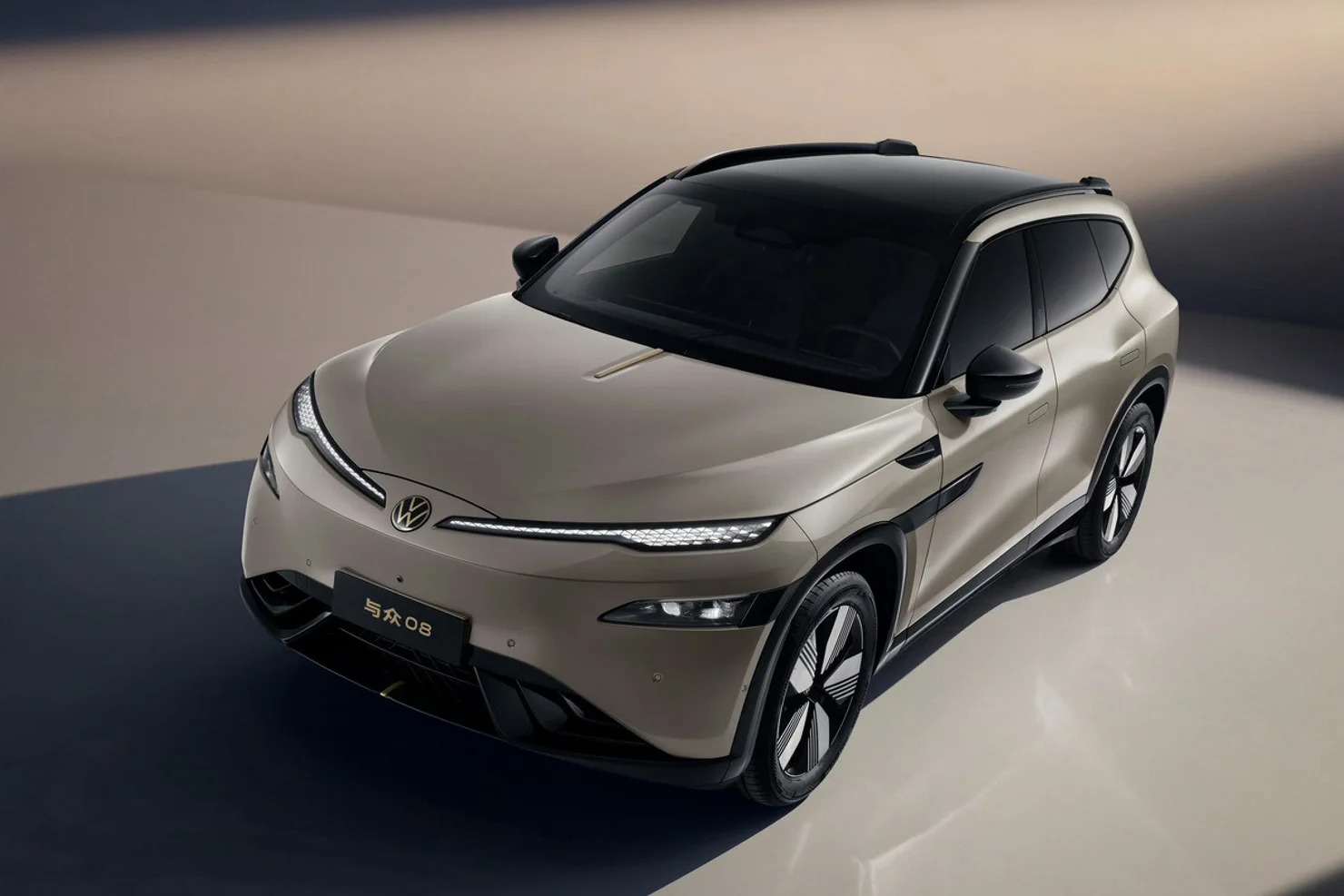 Volkswagen ID.UNYX 08