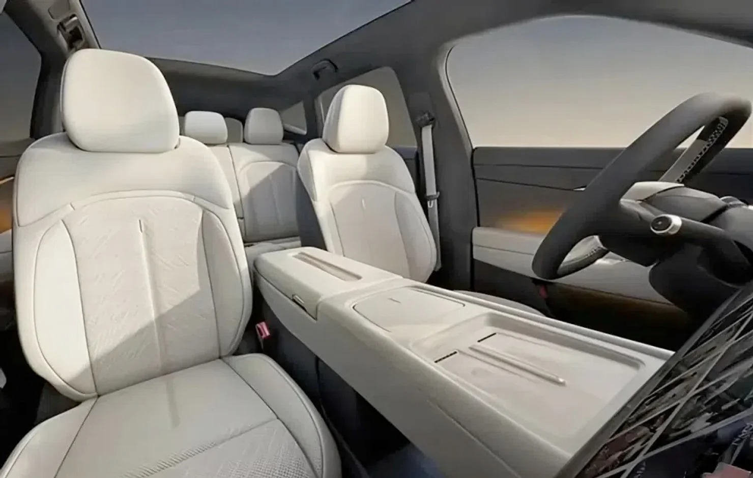 Volkswagen ID.UNYX 08