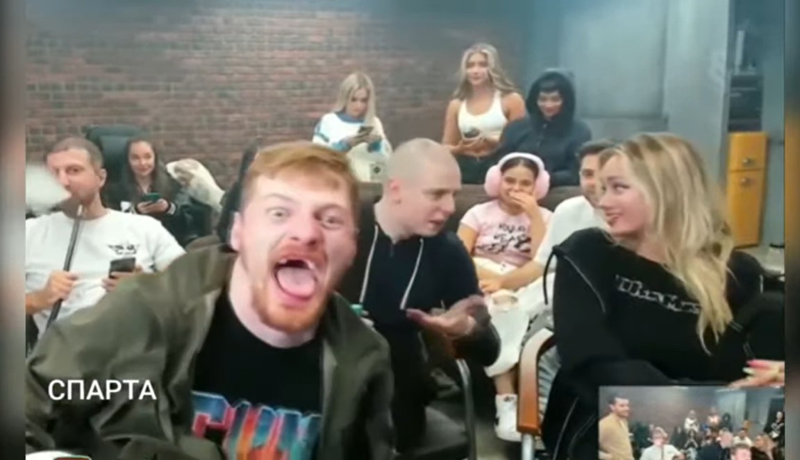 Girti rusų turistai
