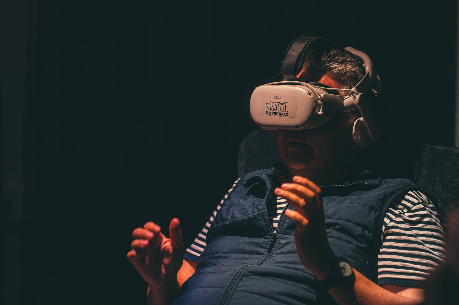 Pasaulių sutvėrimas VR multisensorinė patirtis