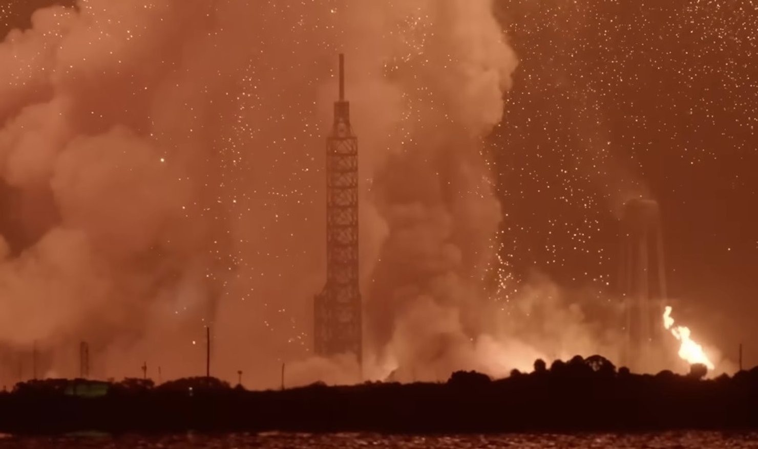 Raketos sprogimas