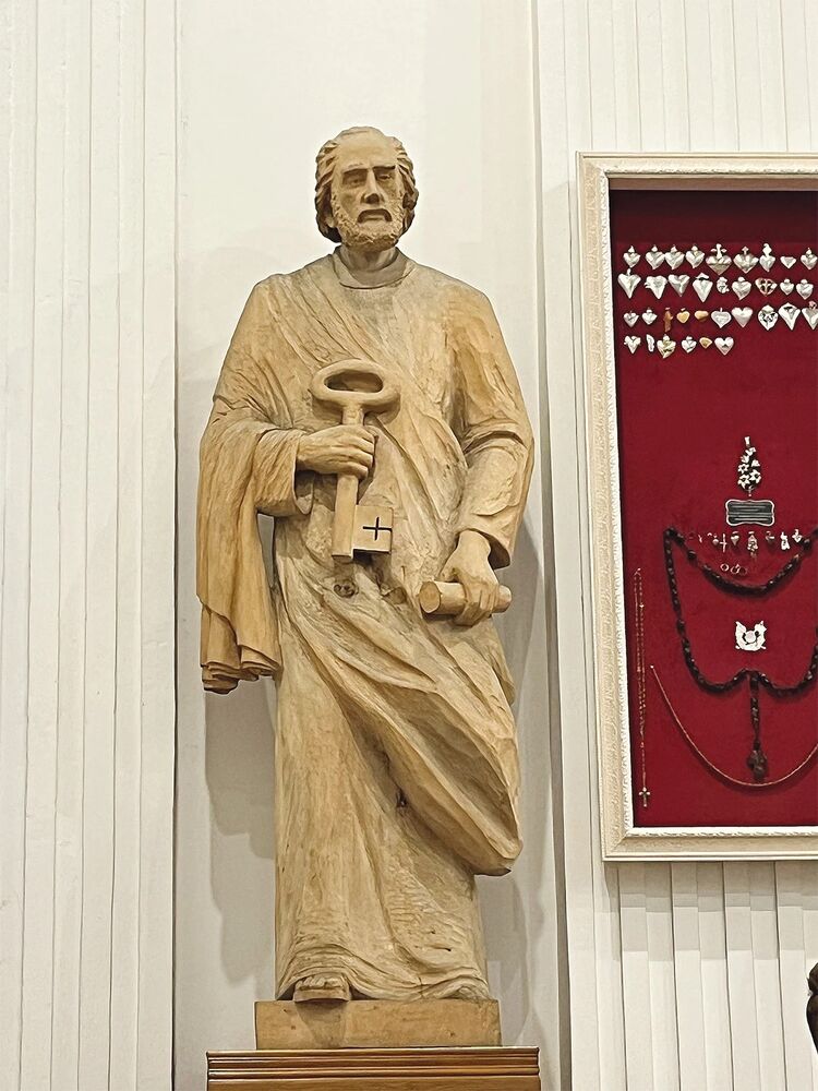 Kretingiškio skulptoriaus Aniceto Puškoriaus sukurtas šv. Petras