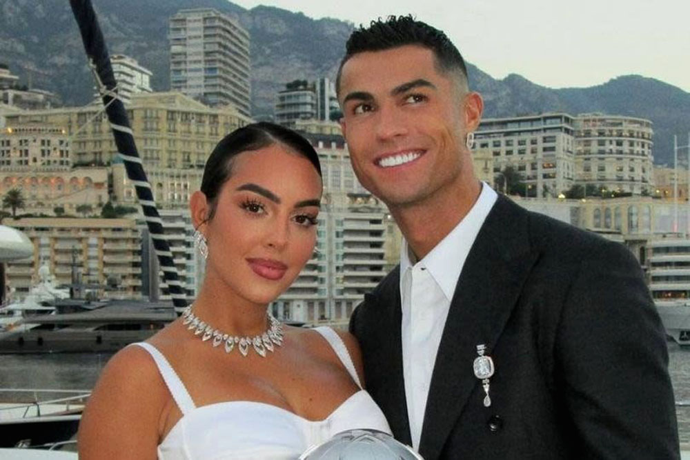Futbolininkas Ronaldo susituokė su savo ilgamete drauge Rodriguez