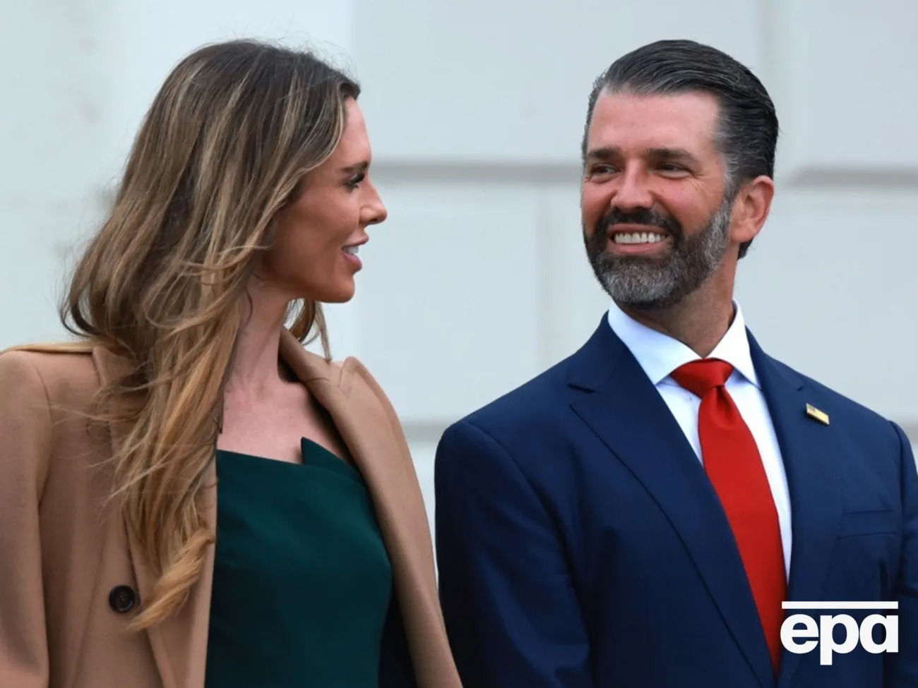 Donaldas Trumpas jaunesnysis ir Bettina Anderson