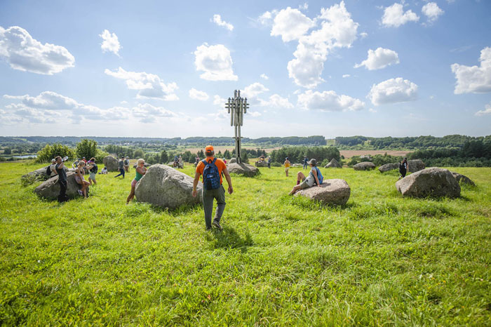 7 piliakalnių žygis