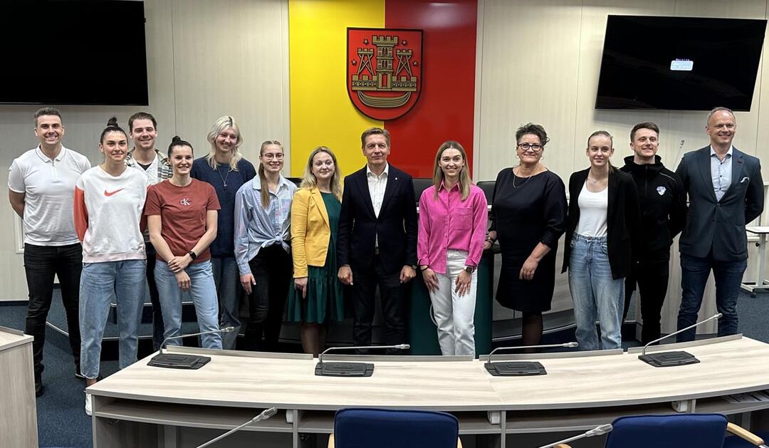 Tituluotoms Klaipėdos moterų komandoms - mero padėka