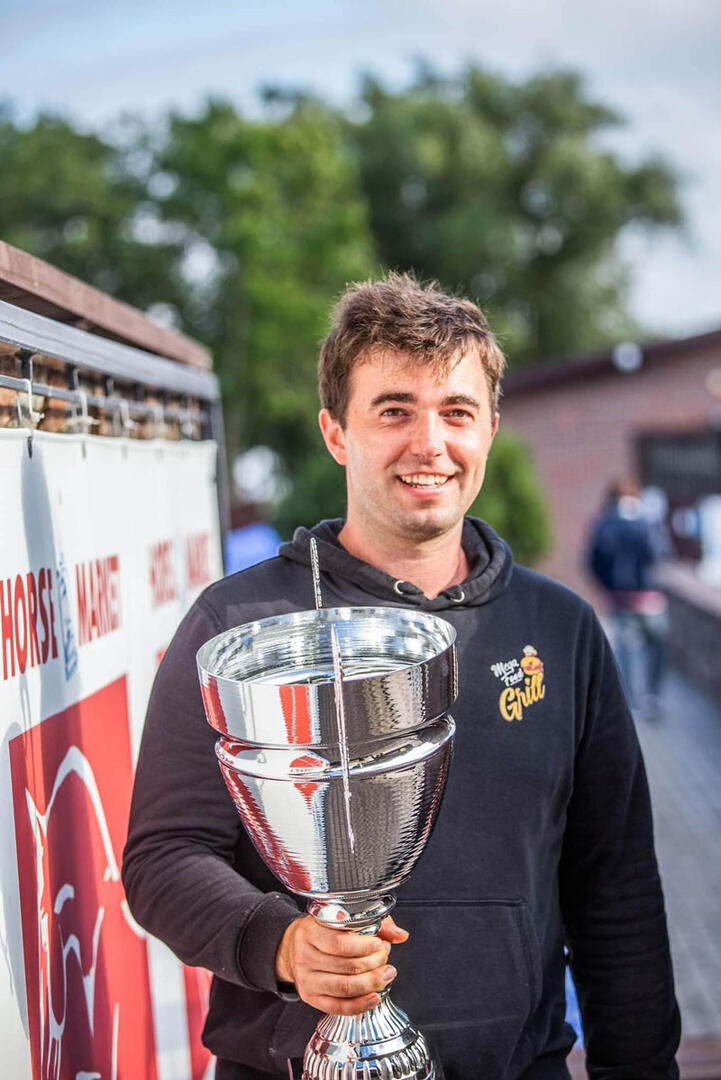 PATIRTIS. Konkūrų varžybų „Sezono atidarymo taurė“ organizatorius Šarūnas Dužinas pats dalyvauja varžybose ir yra iškovojęs trofėjų.