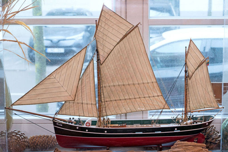 MODELIS. Leono Makūno padarytas modelis yra restorane „Grasso“ Klaipėdoje, kad žmonės jį matytų ir grožėtųsi, domėtųsi šio laivo istorija.