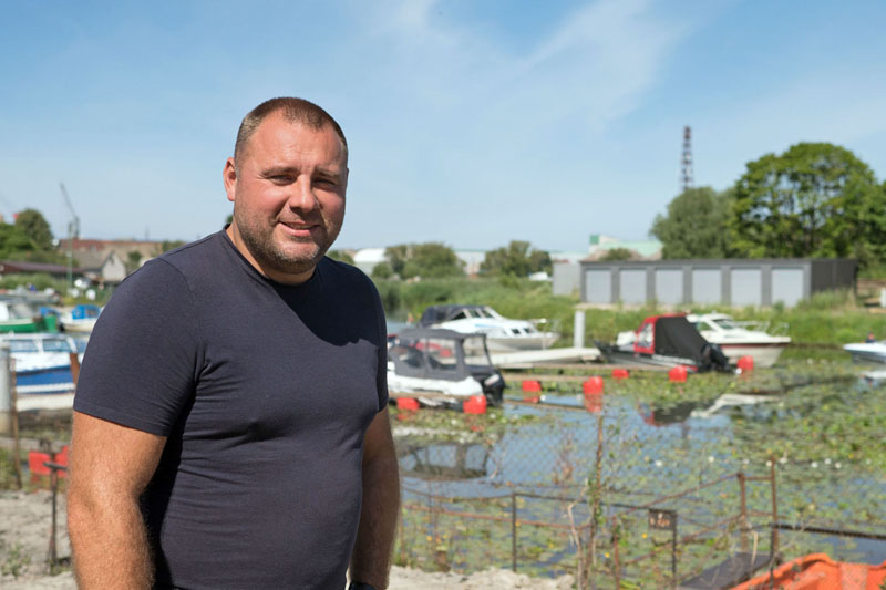 PIRMININKAS. Garažų ir mažųjų laivų eksploatavimo bendrijos „Smiltelė“ valdybos pirmininkas Andrius Mikėnas. 