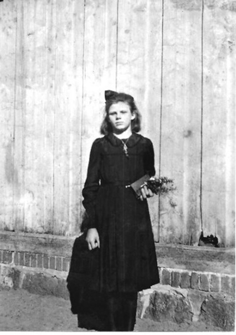 Marijos Vilkaitės įžegnojimas 1942 m.