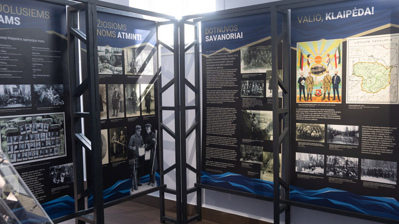 VIETA. Klaipėdiečių istorikų parengta paroda apie Klaipėdos krašto prijungimą prie Lietuvos iki rugpjūčio 23 d. bus eksponuojama Kėdainių daugiakultūriame centre.