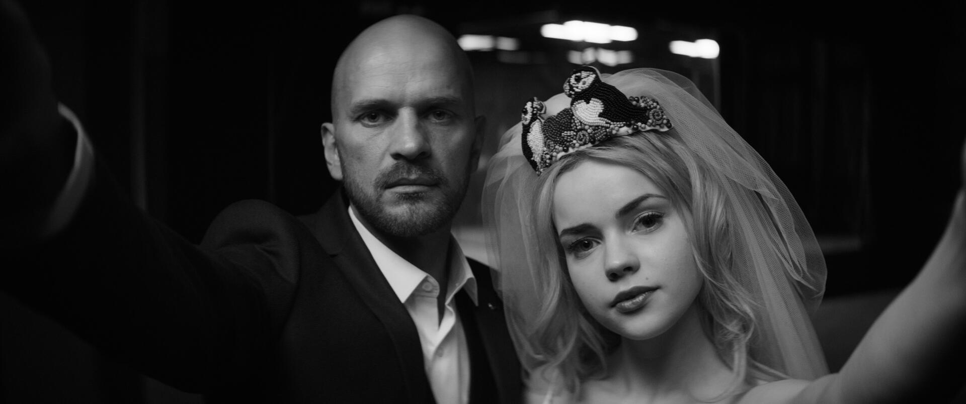 „Veidrodėli veidrodėli“