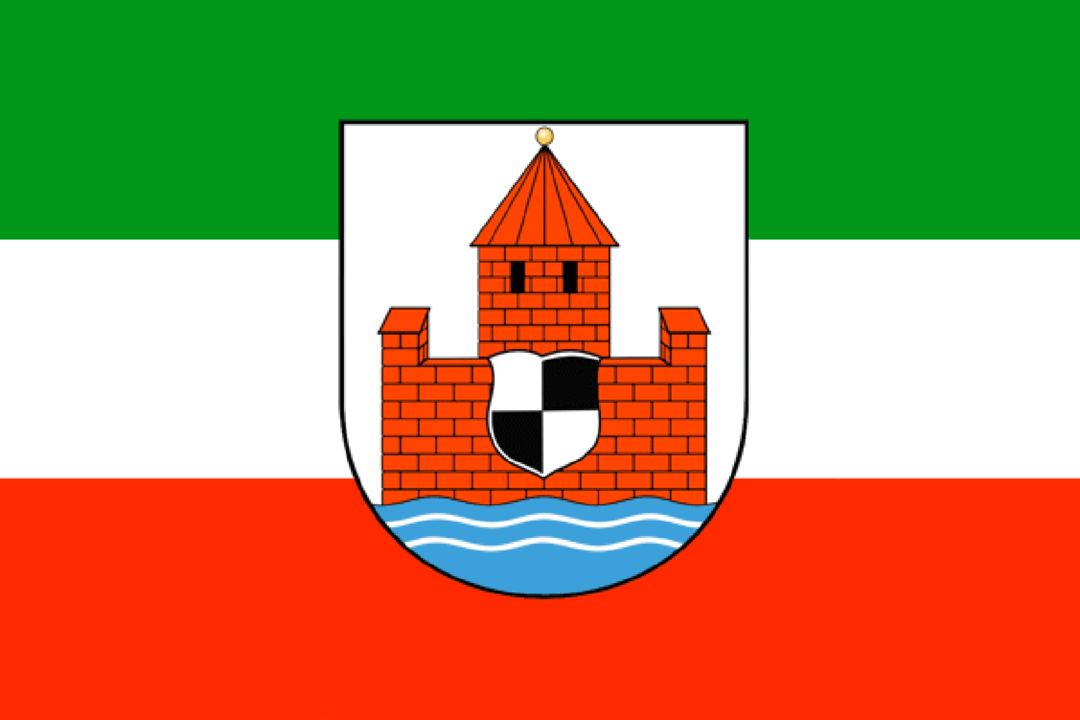 Tilžės miesto herbas, iš kurio, manoma, kilusi Mažosios Lietuvos vėliava.
