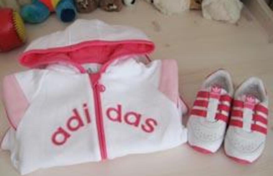 Ant turgaus prekystalių karaliauja klastotės