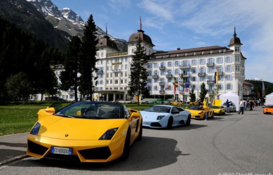 Šveicarijoje įvyko "Lamborghini" savininkų susitikimas