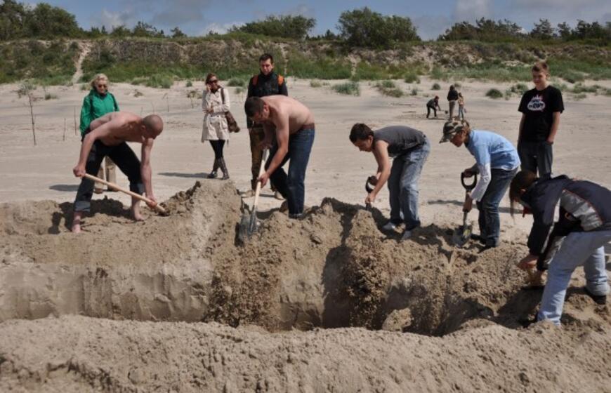 Menininkų žaidimai Smiltynės smėlyje