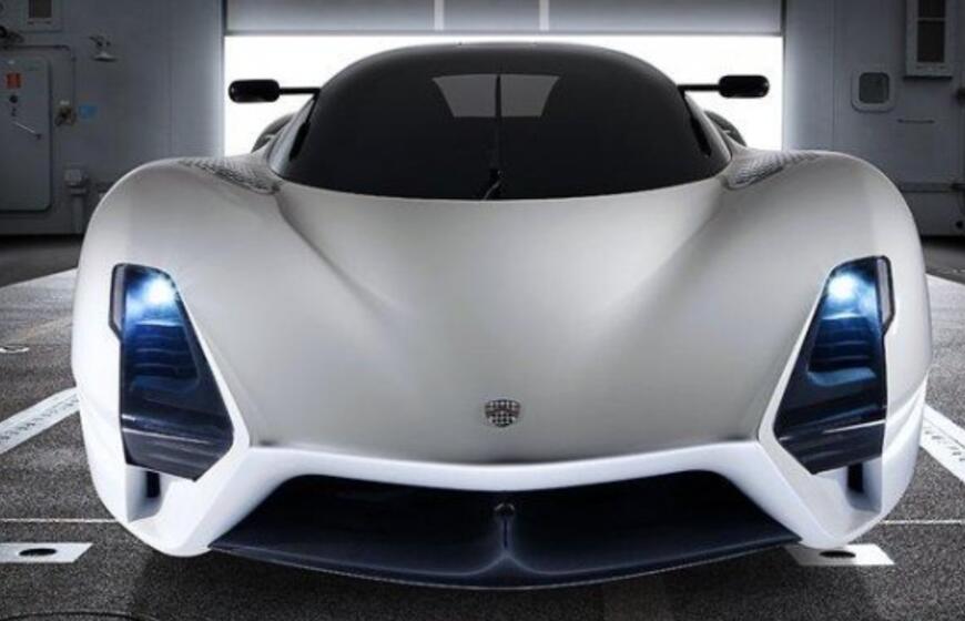 "SSC Ultimate Aero II" - greitesnis už greičiausią