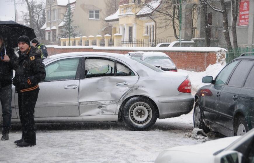 Avarijoje Herkaus Manto gatvėje sužalota moteris