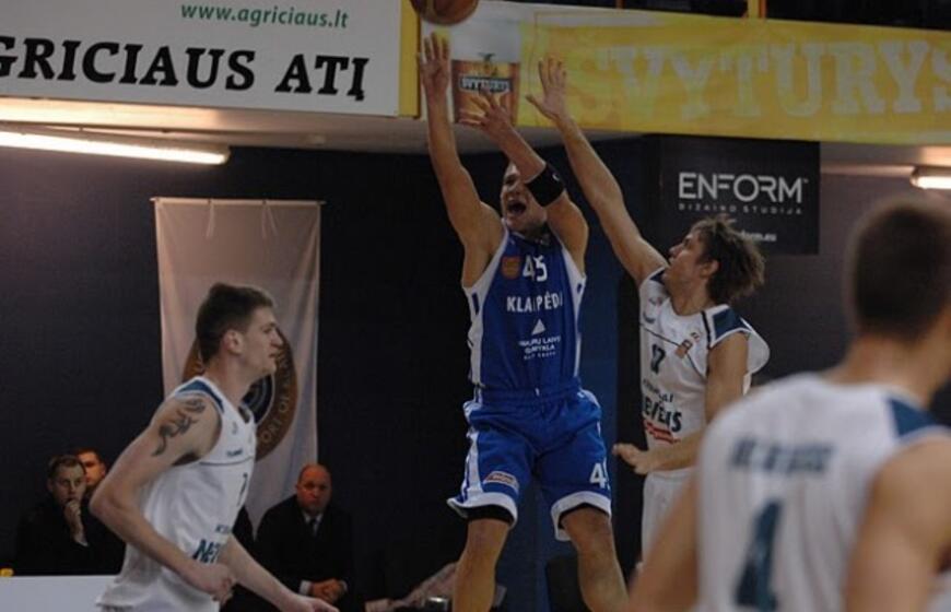 "Neptūnas" po atkaklios kovos įveikė Kėdainių "Nevėžį"