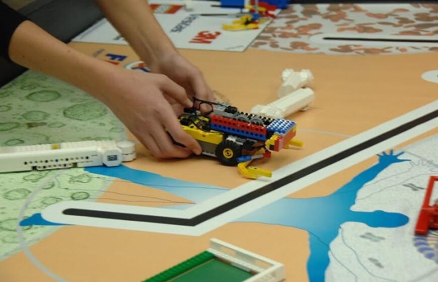 Mokinių robotų konstruktorių turnyras Klaipėdoje