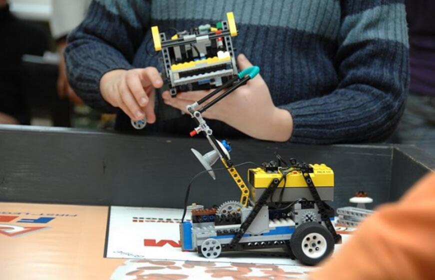 Mokinių robotų konstruktorių turnyras Klaipėdoje