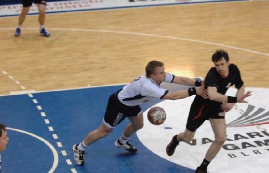 Rankinis: "Žemaitijos dragūnas" - Alytaus "Almeida-Stronglasas"