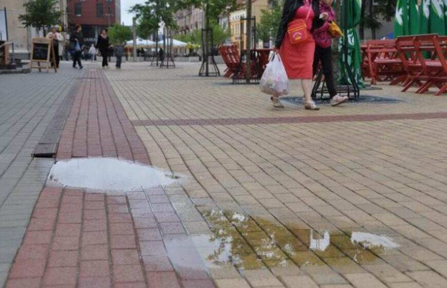 Balos M. Mažvydo alėjoje