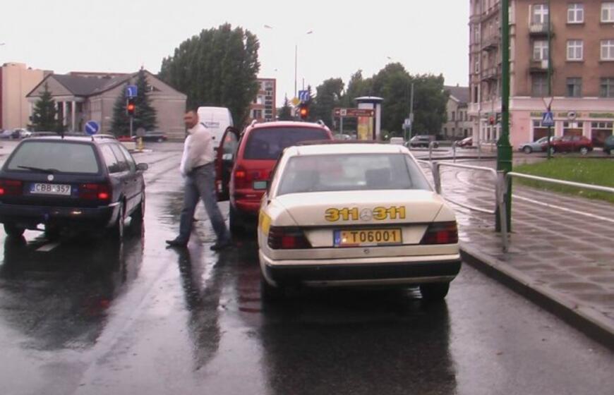 Avarijos Sausio 15-osios ir Aušrinės gatvėse