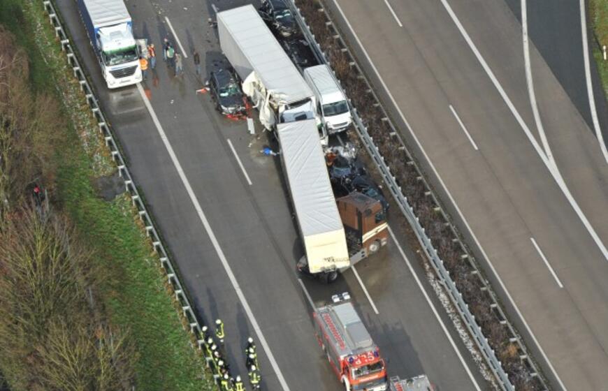 Masinė autoavarija Vokietijoje