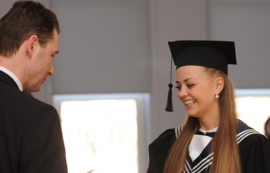 Jūreivystės mokykloje įteikti diplomai