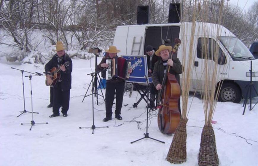 Užgavėnės ant Kuršių marių ledo