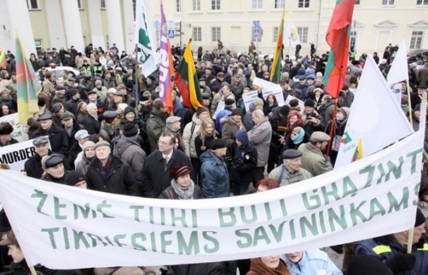 "Išvykime iš Lietuvos neteisingumo įšalą"