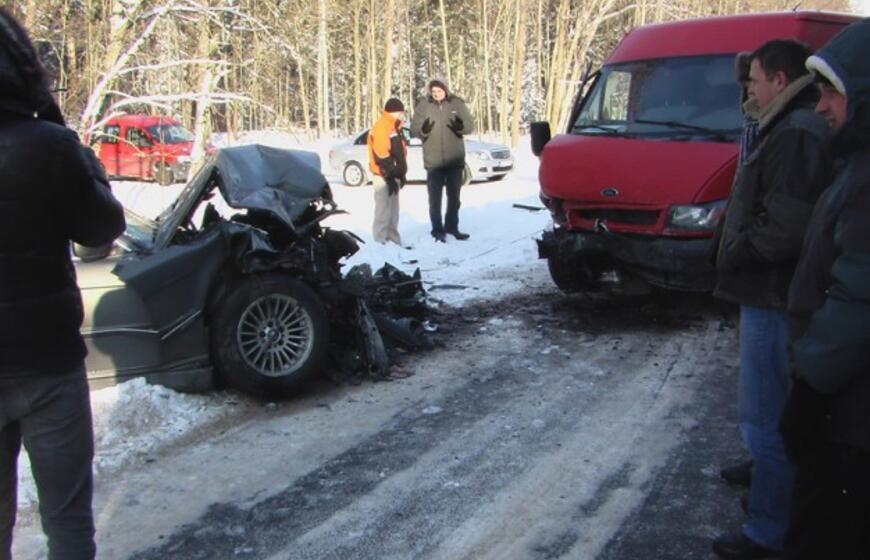 Klaipėdos rajone jaunuolis sudaužė BMW