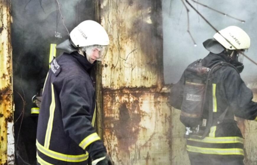 Ugniagesiai skubėjo į gaisrą Klaipėdos centre