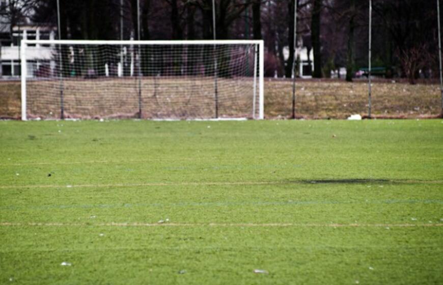 Klaipėdos futbolo mokyklą niokoja piromanai