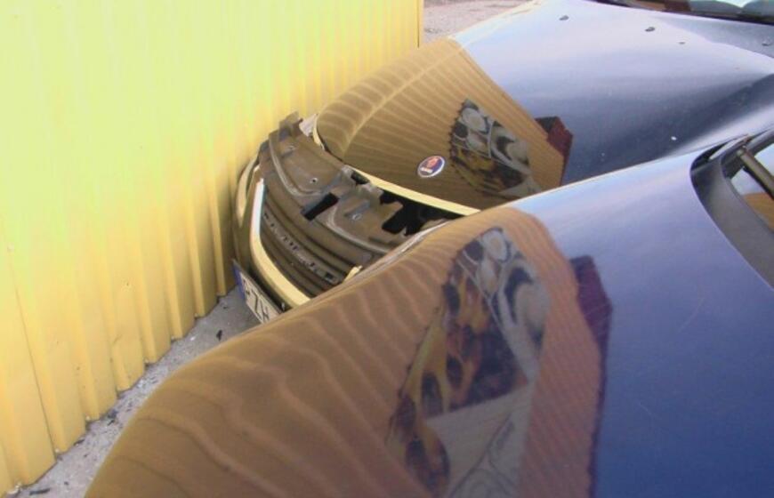 Neatidumo kaina - trys automobiliai