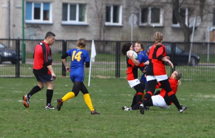 Klaipėdoje varžosi penkios moterų regbio komandos