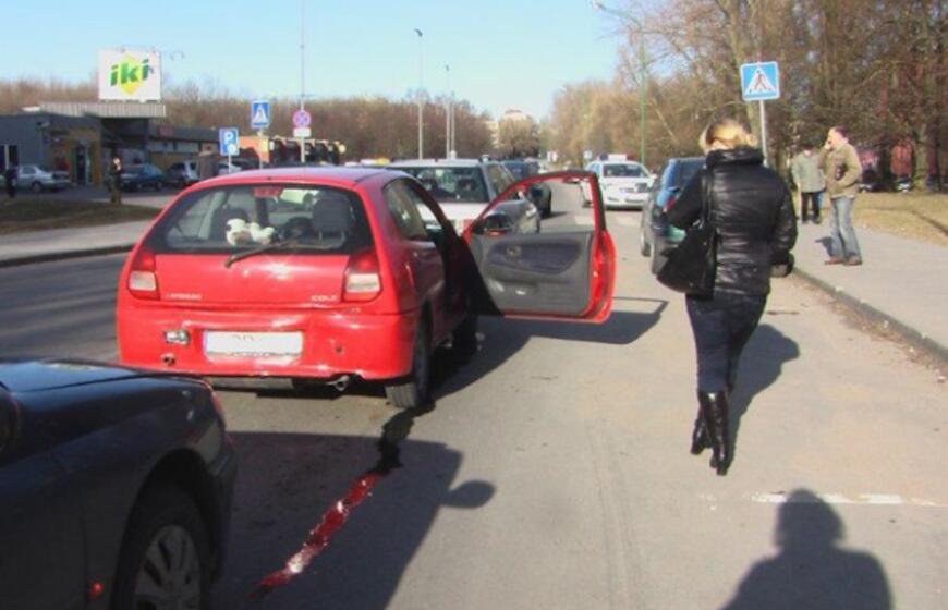 Triguboje avarijoje - sužeista keleivė