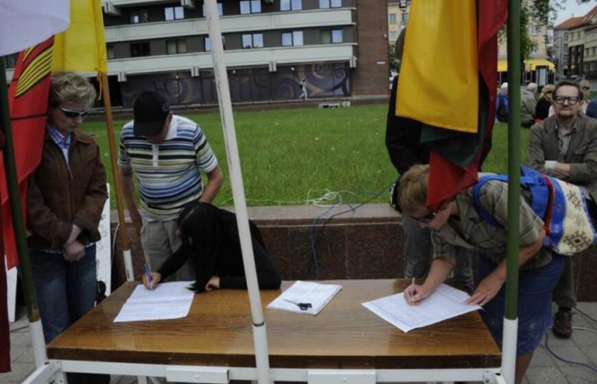 Mitingas Klaipėdoje dėl Garliavos įvykių