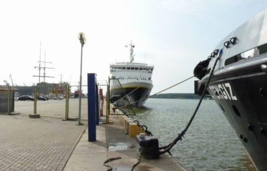 Klaipėdos uoste - "National Geographic Explorer &Lindblad Expeditions"