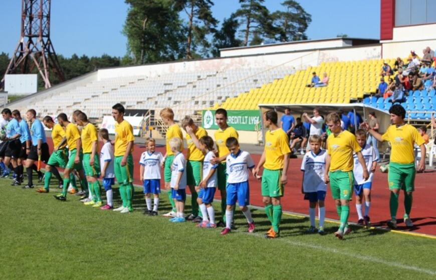 Rungtynės: Klaipėdos "Granitas" - Palangos "Palanga"