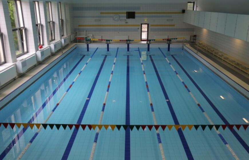 "Gintaro" baseine - plaukimo pamokos vaikams